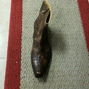 Men's boots